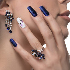 Nail Tips & Trends